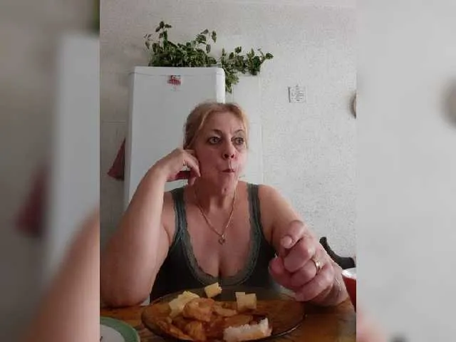 Live sex webcam photo for pussyboom11 #273675059