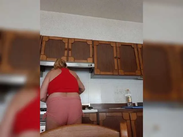 Live sex webcam photo for pussyboom11 #273920526