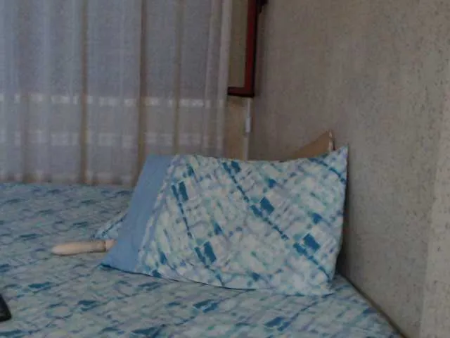 Live sex webcam photo for pussyboom11 #274214749