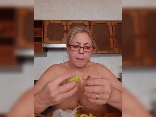 Live sex webcam photo for pussyboom11 #274503748
