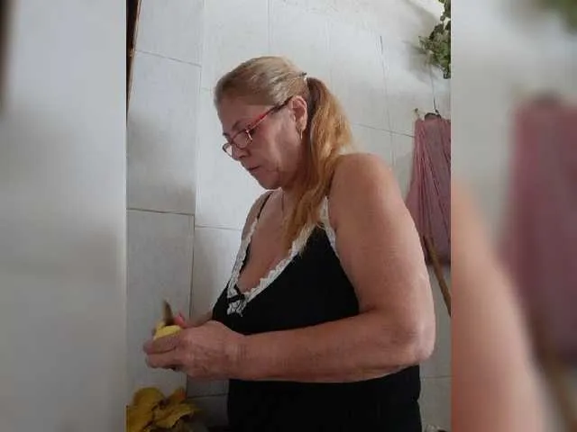 Live sex webcam photo for pussyboom11 #276334555