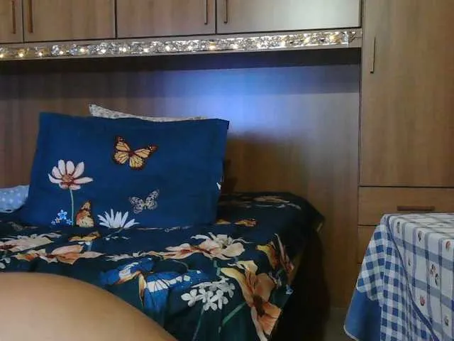 Live sex webcam photo for pussyboom11 #276925757