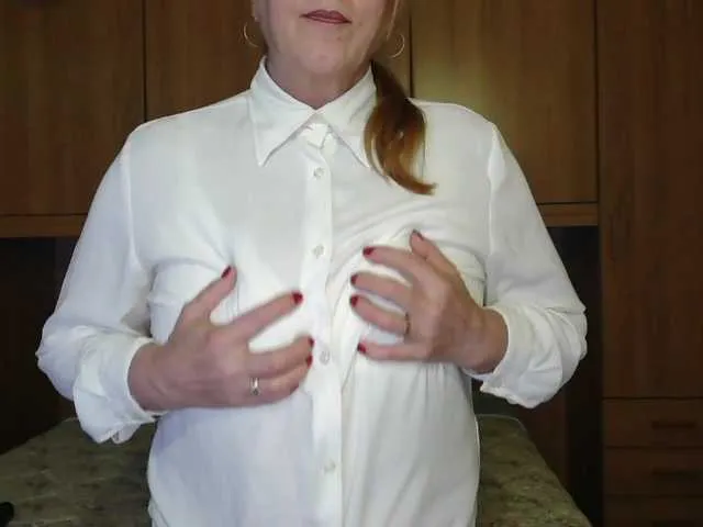 Live sex webcam photo for pussyboom11 #290972913