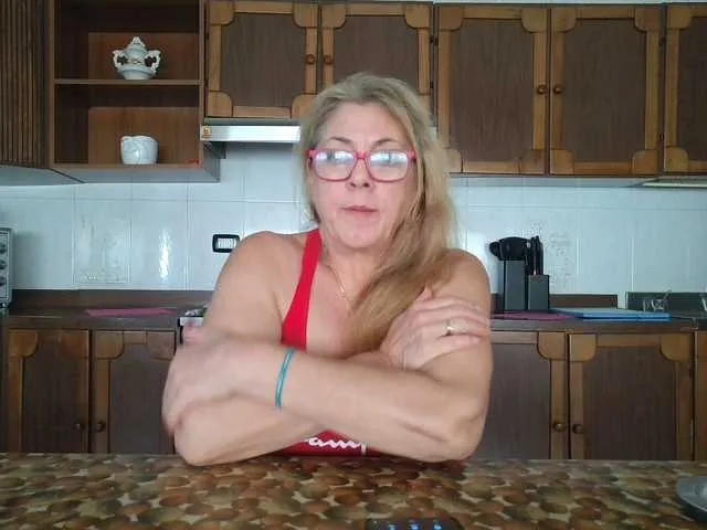 Live sex webcam photo for pussyboom11 #292207019