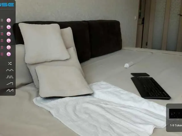 Live sex webcam photo for pussyboy19 #274511770