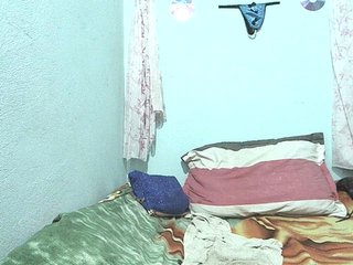 Live sex webcam photo for pussycams2 #179251831