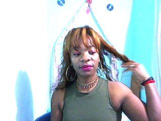 Live sex webcam photo for pussycams2 #181051819