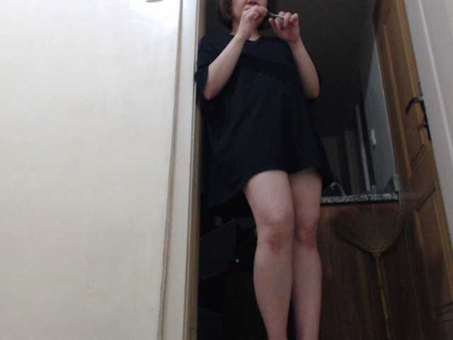 Live sex webcam photo for pussylips08 #271734139