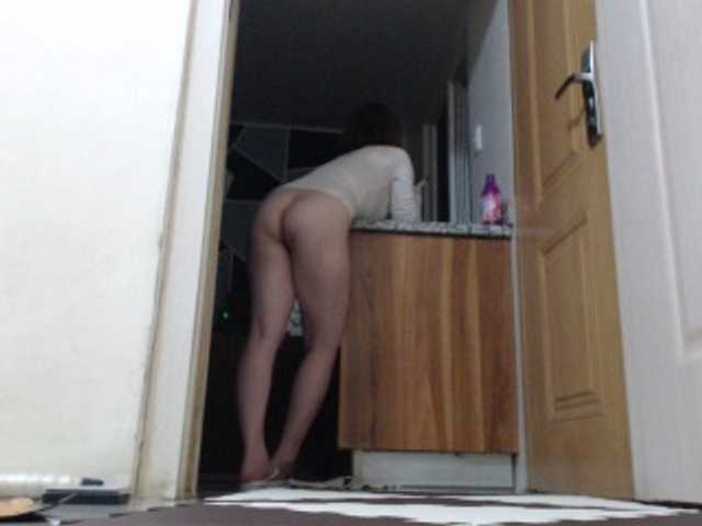 Live sex webcam photo for pussylips08 #273516719