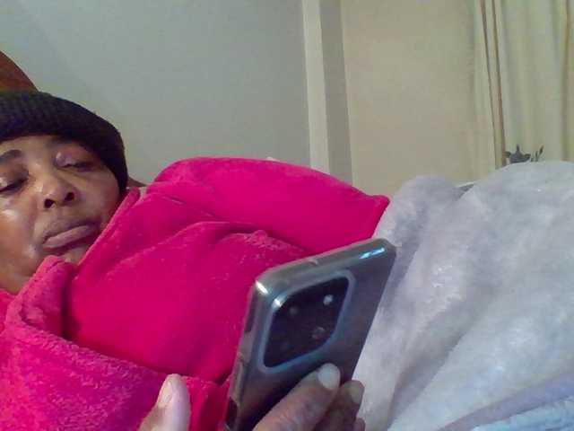 Live sex webcam photo for pussylips53 #291426270