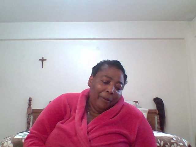 Live sex webcam photo for pussylips53 #291680629