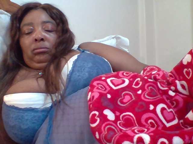 Live sex webcam photo for pussylips53 #291810002