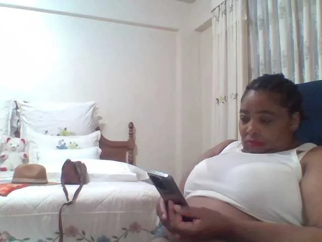 Live sex webcam photo for pussylips53 #291920448