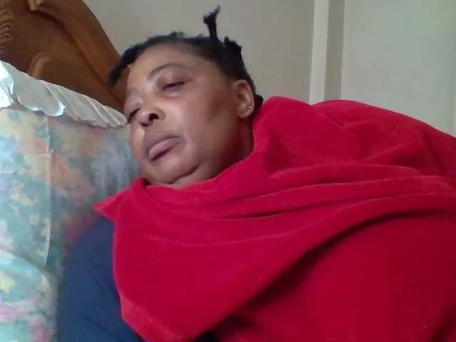 Live sex webcam photo for pussylips53 #292115718