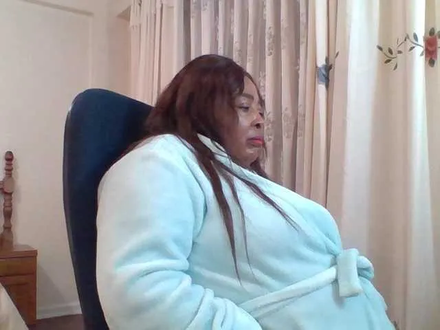 Live sex webcam photo for pussylips53 #292302356