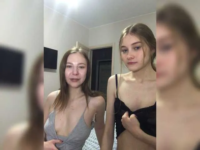 Live sex webcam photo for pussyponia #272342542