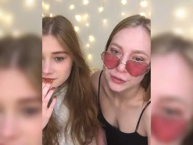 Live sex webcam photo for pussyponia #273528255