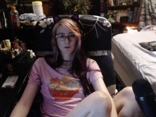 Live sex webcam photo for pussyxpaladin #290840007
