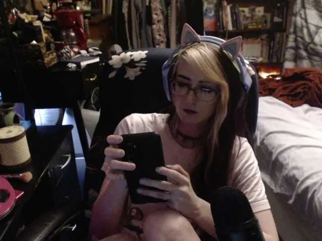 Live sex webcam photo for pussyxpaladin #291022747