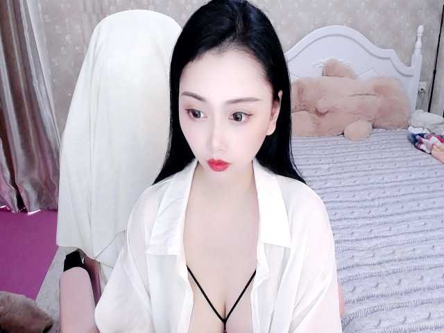 Live sex webcam photo for qiqi-- #288044691