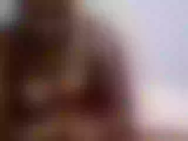 Live sex webcam photo for queen-innocent #291549655