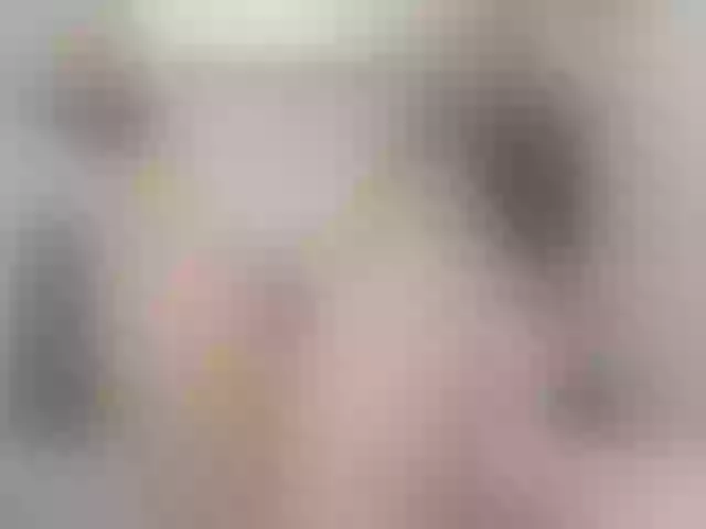 Live sex webcam photo for queen077 #271915365