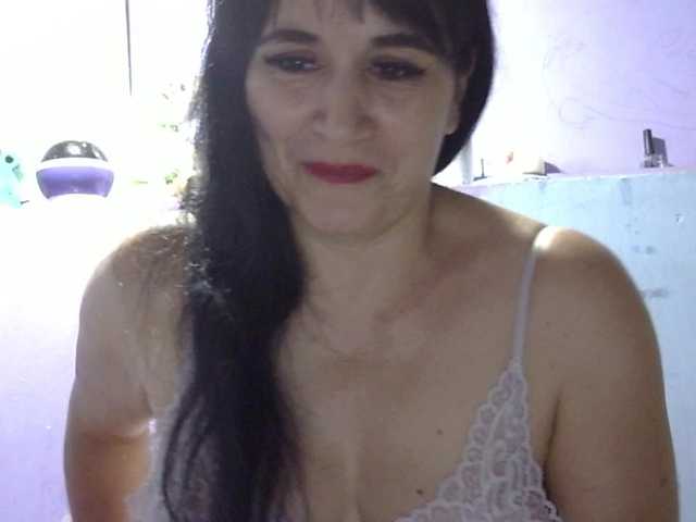 Live sex webcam photo for queen91 #277654260