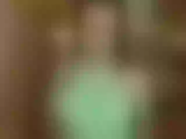 Live sex webcam photo for queenAletta #292257760