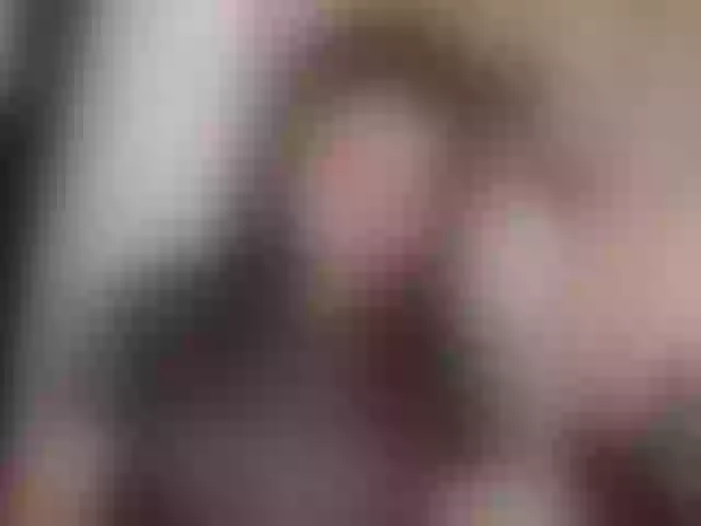 Live sex webcam photo for queencarmel #292019499