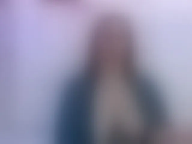 Live sex webcam photo for queendesiree #293006699