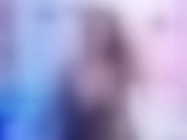 Live sex webcam photo for queendesiree #293321016