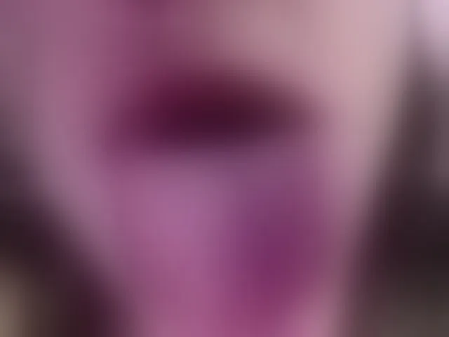 Live sex webcam photo for queendesiree #293719463