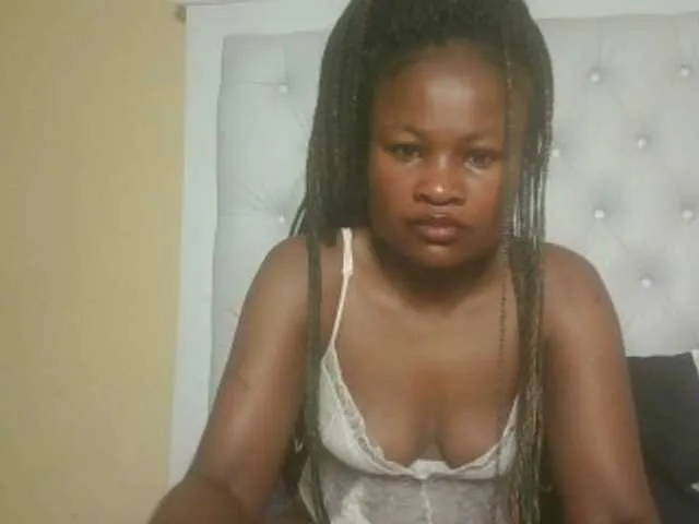 Live sex webcam photo for queenivy #291967954