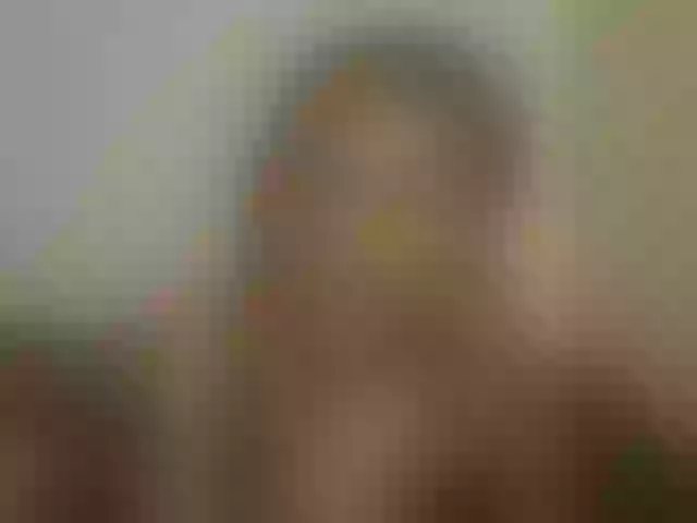 Live sex webcam photo for queenivy #292100479