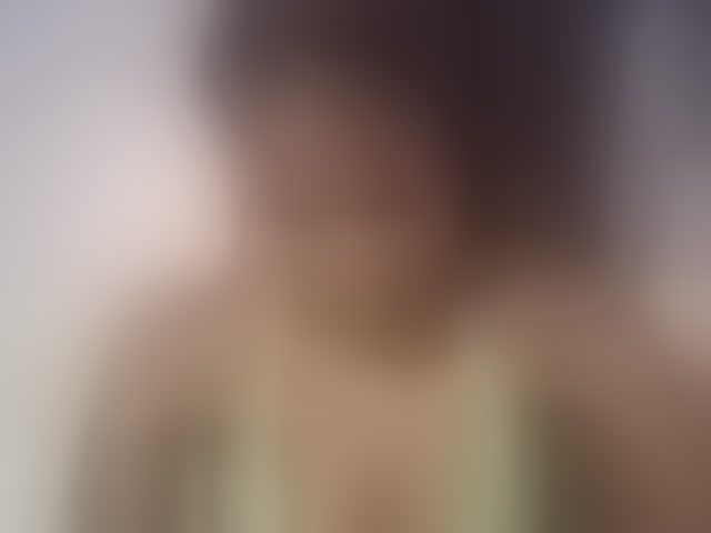 Live sex webcam photo for queenivy #292954525