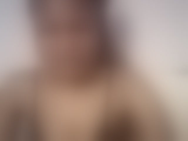 Live sex webcam photo for queenivy #292993752