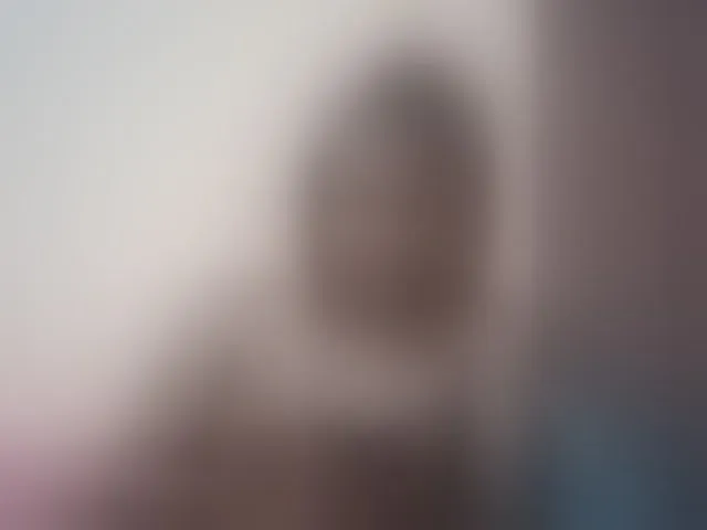 Live sex webcam photo for queenivy #293210982