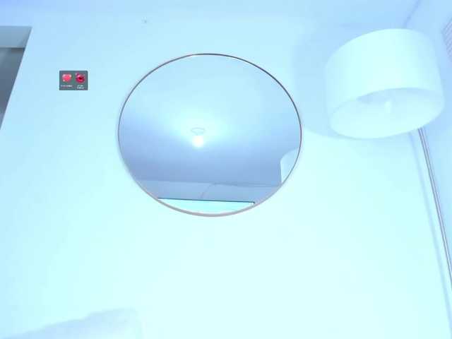 Live sex webcam photo for queenofpvts #272719829