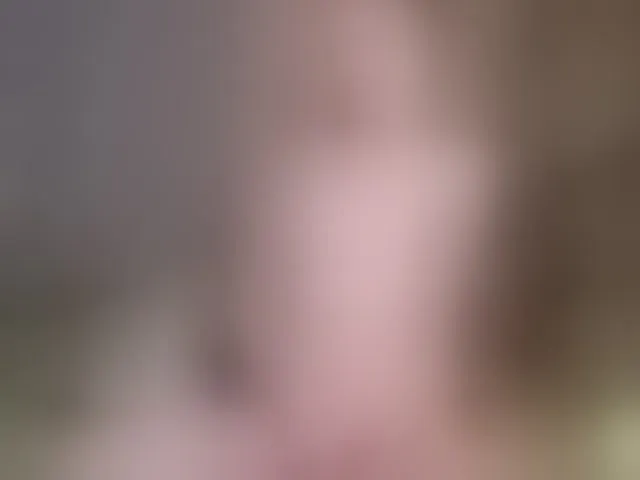 Live sex webcam photo for queenofvibes #290937029