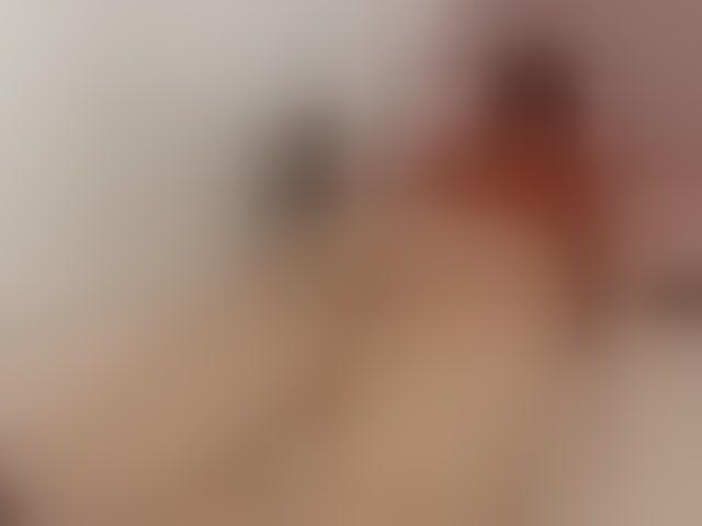 Live sex webcam photo for quenn-squirtanal #294296356
