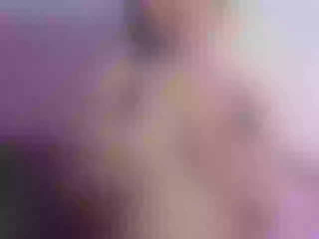 Live sex webcam photo for quianna-1 #290357698