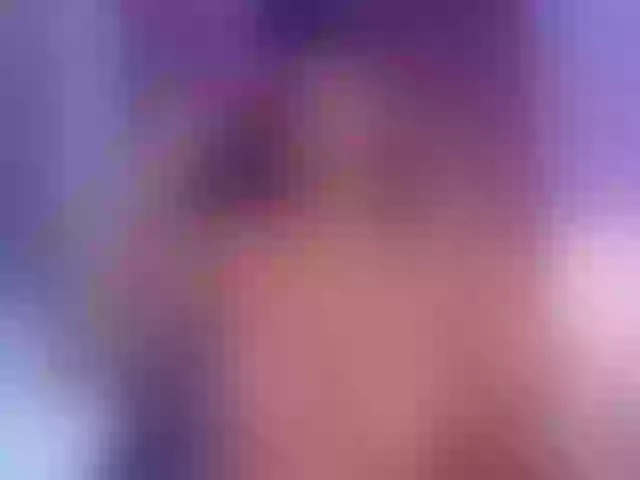 Live sex webcam photo for rachel-stormx #285644482