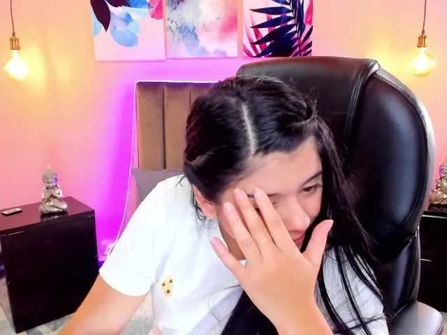 Live sex webcam photo for rachellwhatts #274403630