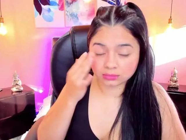 Live sex webcam photo for rachellwhatts #274412141