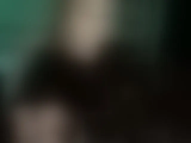 Live sex webcam photo for raingurl #293149069