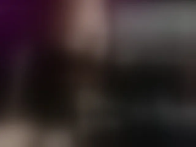Live sex webcam photo for raingurl #293656244