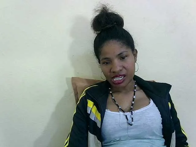 Live sex webcam photo for rajolinahh #277791873