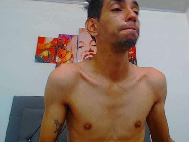 Live sex webcam photo for ramdyhoth #276372257