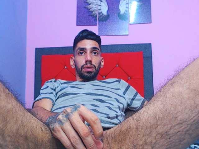 Live sex webcam photo for ramdyhoth #277527806