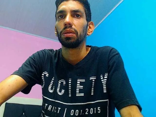 Live sex webcam photo for ramdyhoth #277726028